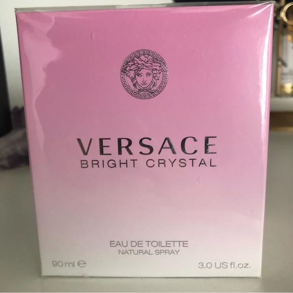 NEW Versace Bright Crystal Eau de Toilette - Picture 2 of 5